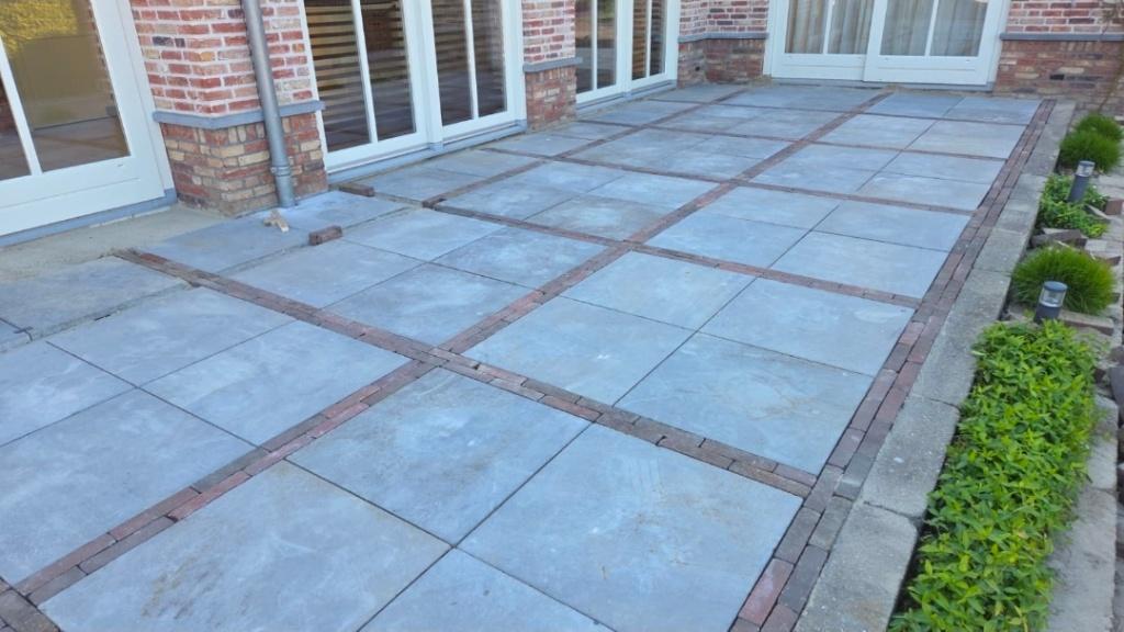 Stratenmaker. Herstraten. Schutting. Plaatsen. Uitgraven., Ophalen, Nieuw, Keramiek, Terrastegels