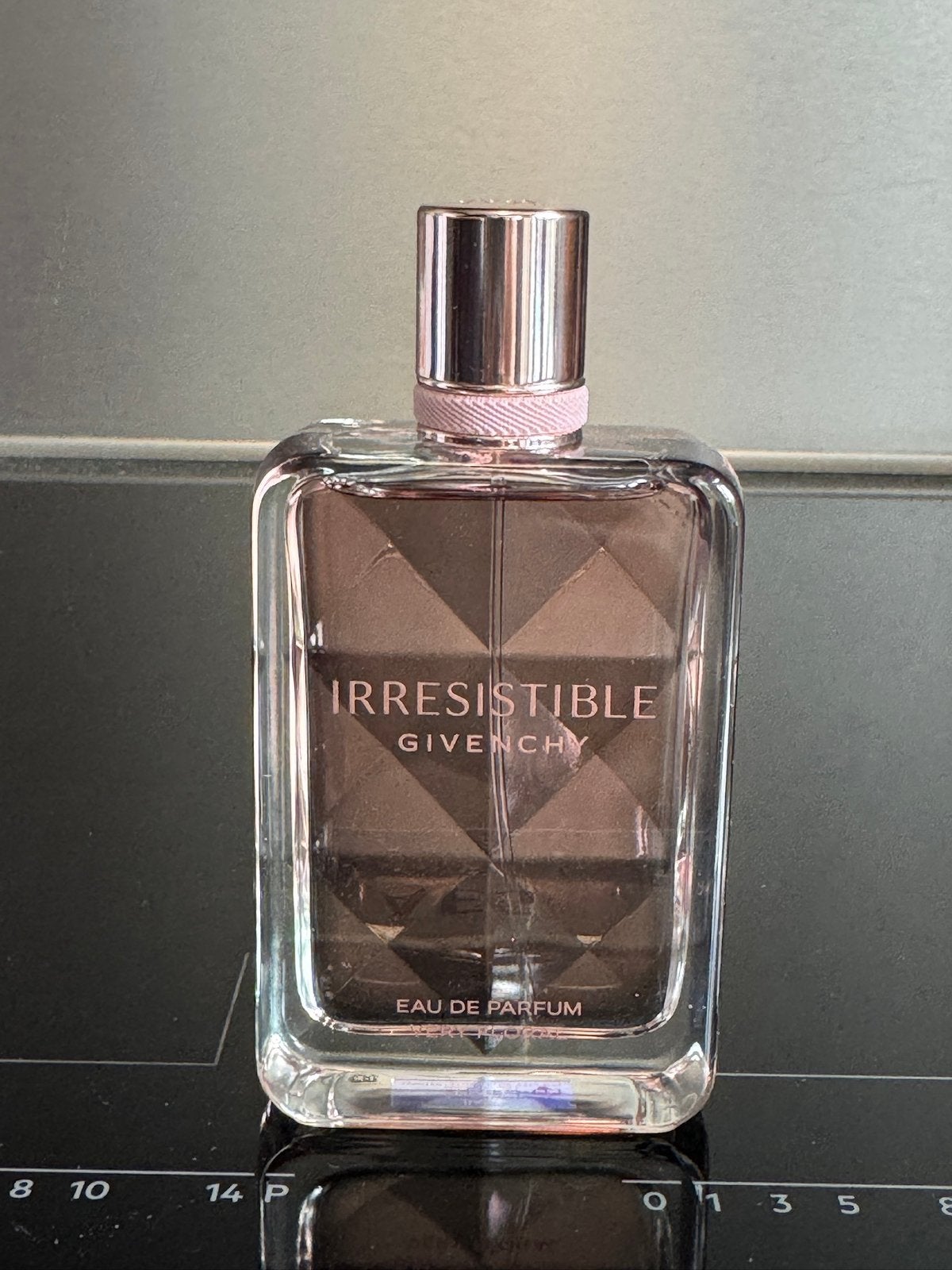 Givenchy irresistible very floral 80ml eau de parfum, Ophalen of Verzenden, Nieuw