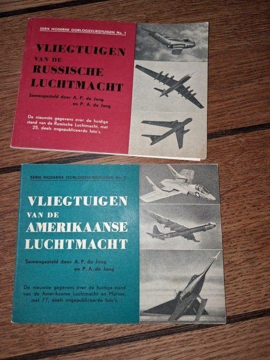 Vliegtuigen van Russische en Amerikaanse Luchtmacht boekje, Ophalen of Verzenden, Gelezen, Overige onderwerpen, A.P. de Jong en P.A. de Jong