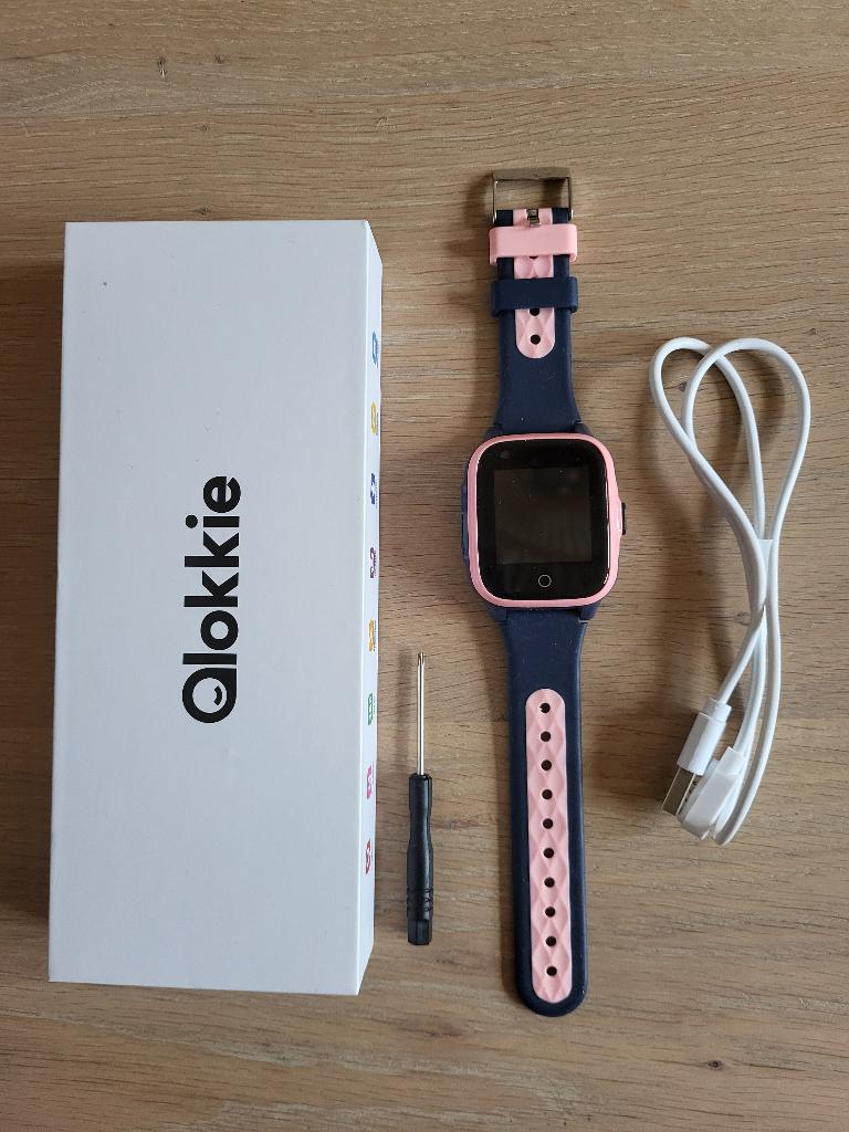 Qlokkie Kiddo 15 Roze, Sieraden, Tassen en Uiterlijk, Smartwatches, Ophalen, Zo goed als nieuw, Android, Qlokkie