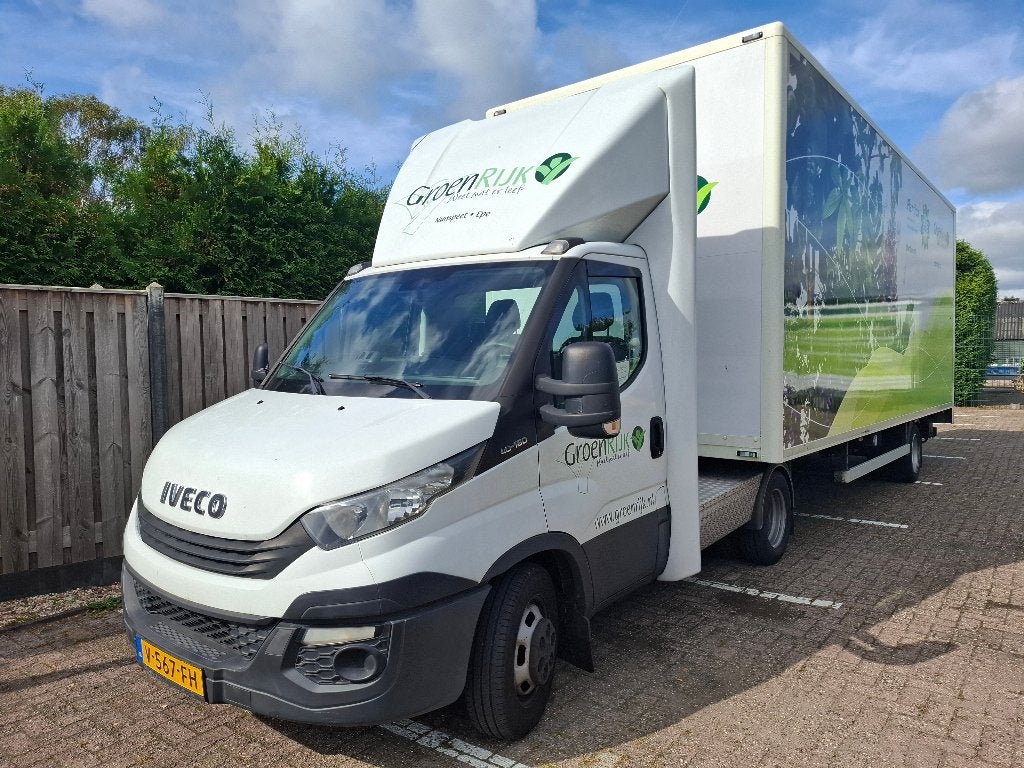 Iveco Daily met oplegger, Auto's, Achterwielaandrijving, Overige kleuren, Iveco, 179 pk
