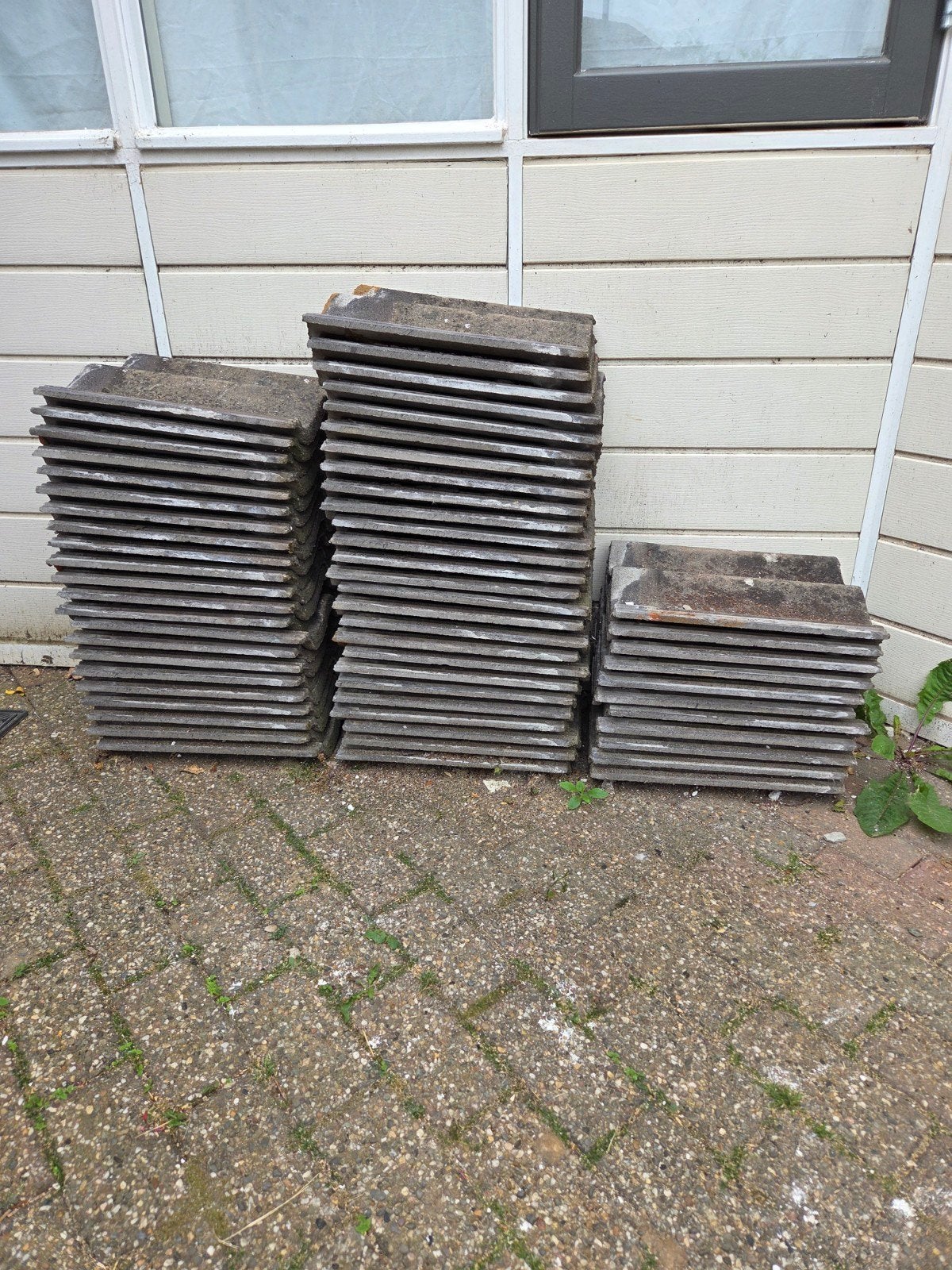 50 sneldekpannen GRATIS af te halen, Ophalen, Gebruikt, Steen of Klei, Minder dan 5 m²