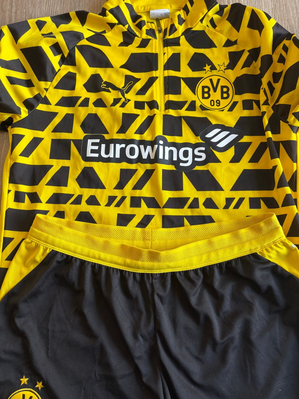 Borussia Dortmund trainingspak - Zo goed als nieuw, Meerkleurig, Overige maten, Ophalen of Verzenden, Zo goed als nieuw
