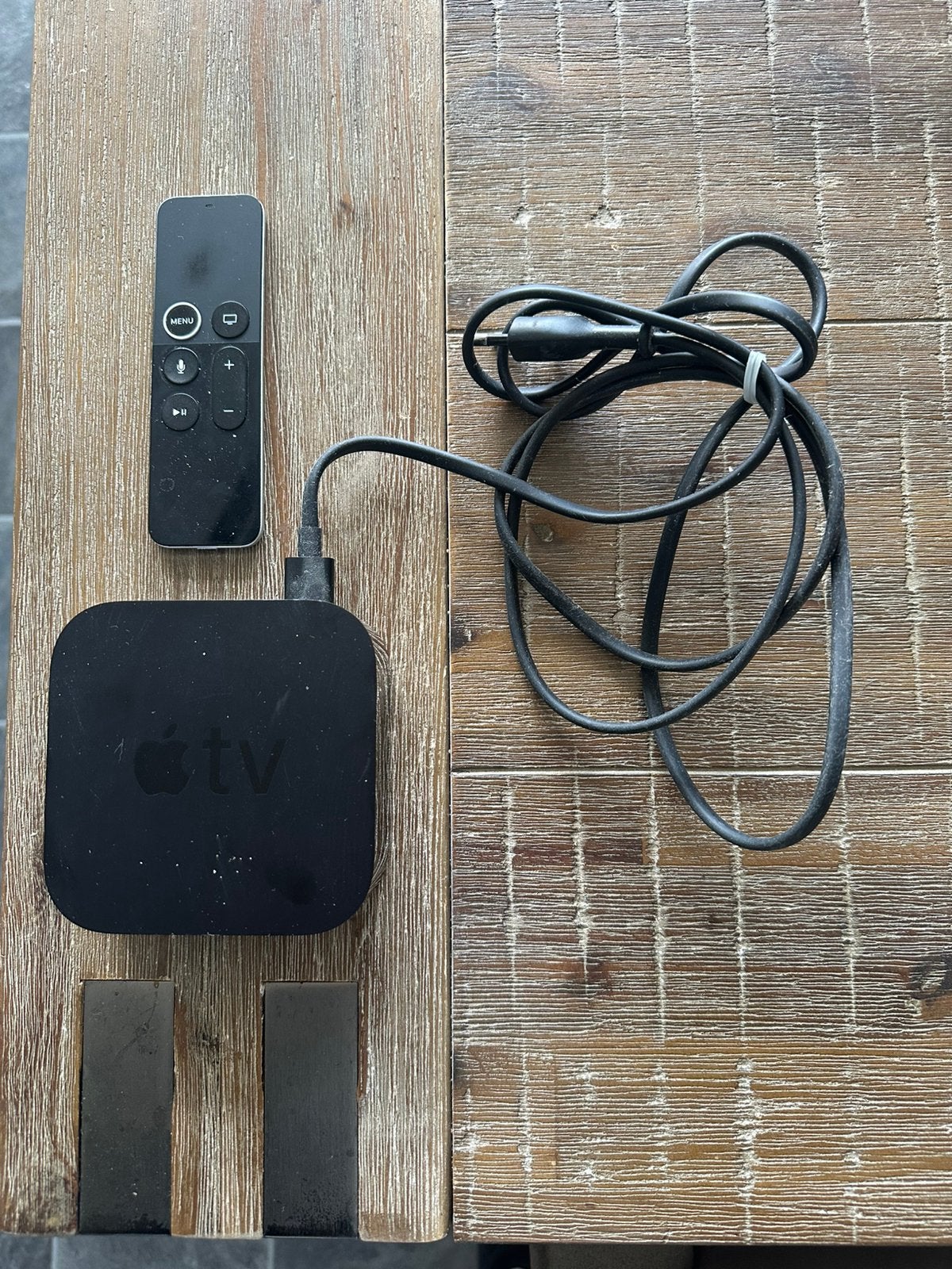 Apple TV (4e generatie), Audio, Tv en Foto, Ophalen of Verzenden, Gebruikt