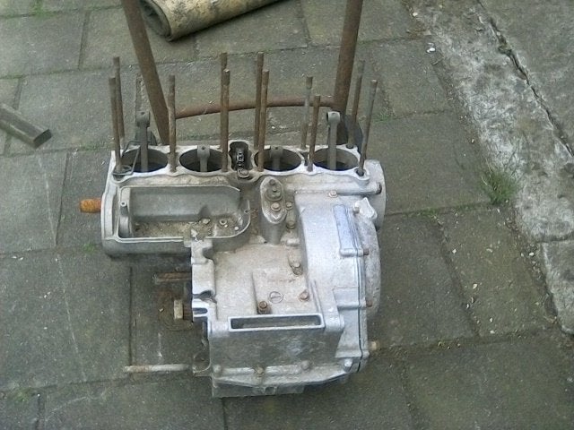 motorblokken Gs 750en Gs550 en GSX 750. 1981, Motoren, Ophalen, Gebruikt