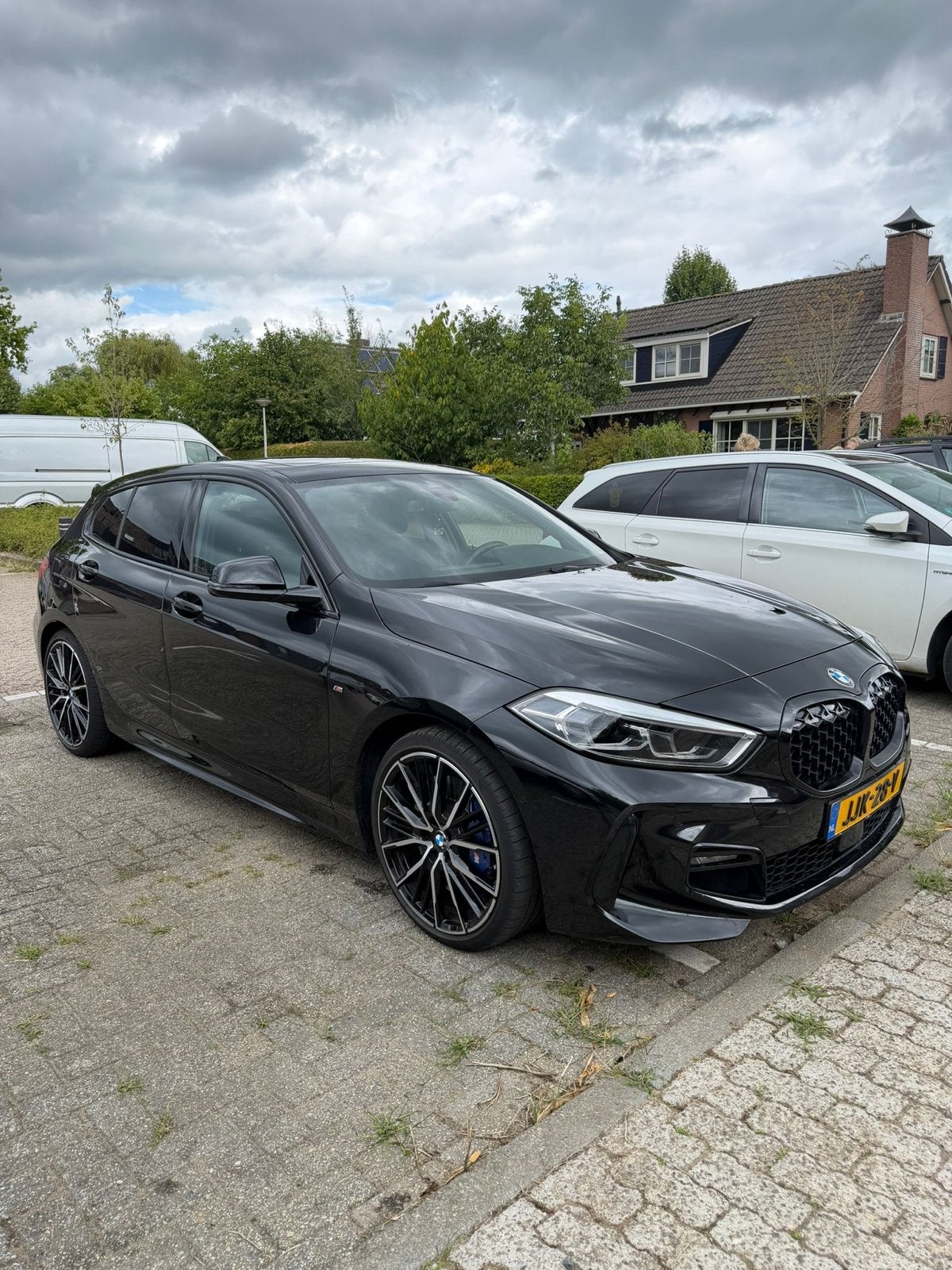 BMW 1-Serie 120i 178pk panoramadak, Auto's, BMW, 1998 cc, Zwart, 4 cilinders, Lichtsensor