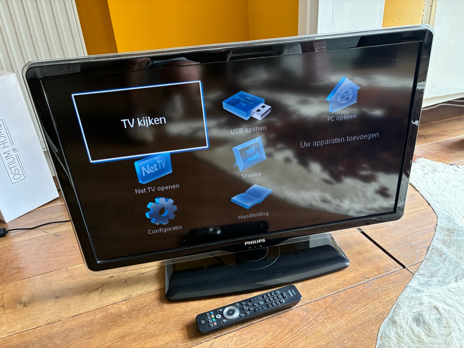 Philips Ambilight 32 inch TV - Model 32PFL8404H/12, Ophalen, Philips, 50 Hz, Smart TV