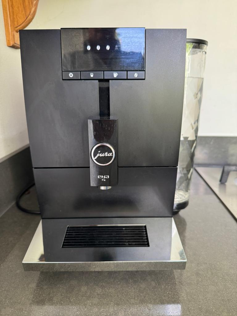 Jura ENA 4, Ophalen, Afneembaar waterreservoir, Espresso apparaat, Zo goed als nieuw