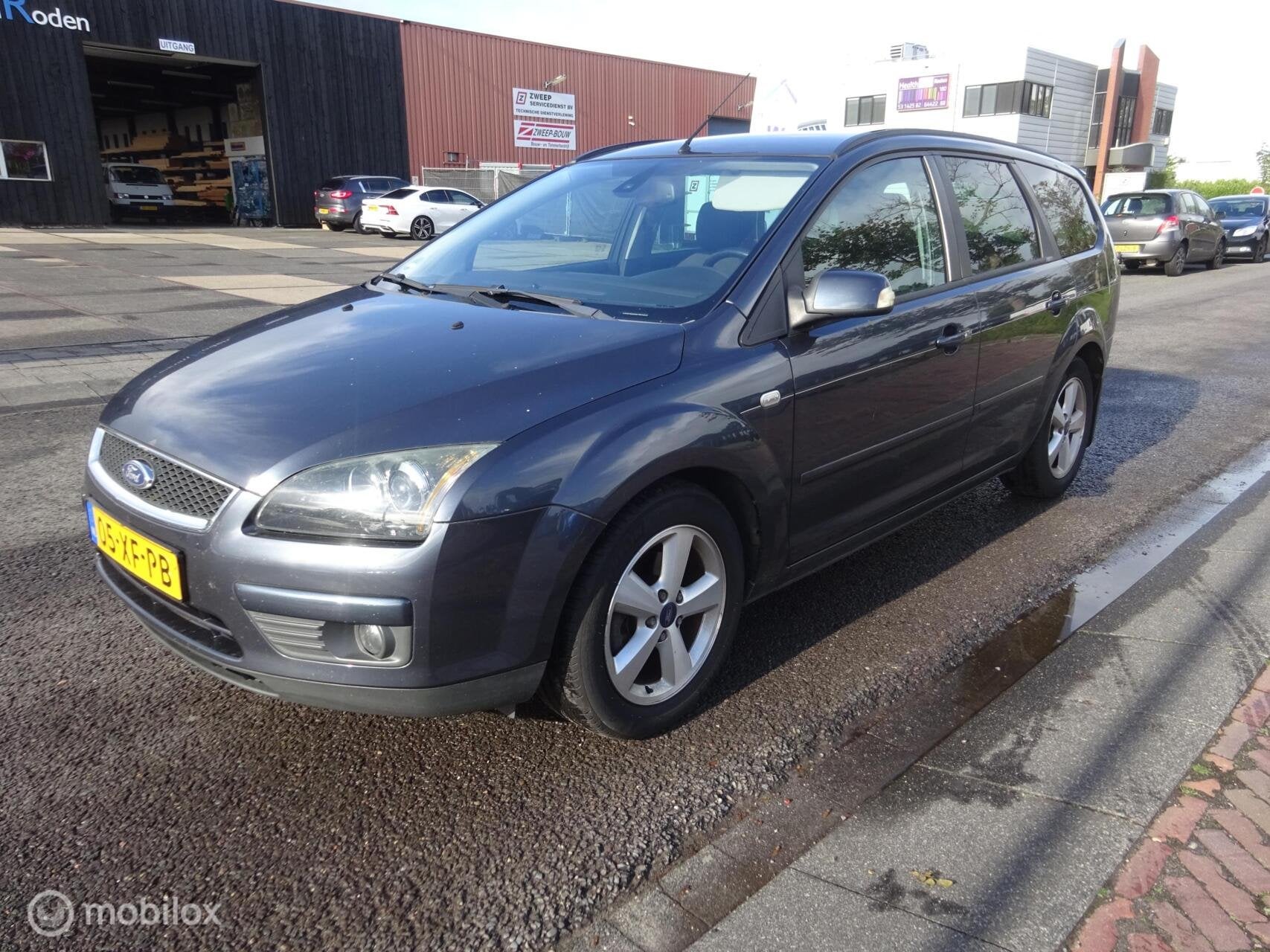 Ford Focus Wagon 1.6-16V Titanium ZEER NETJES!, 1596 cc, Gebruikt, 4 cilinders, 635 kg