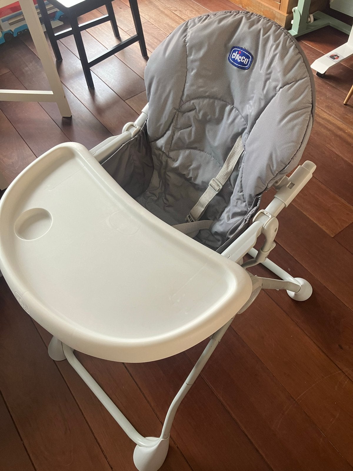 Chicco Verstelbare Kinderstoel met Afneembaar Eetblad, Kinderen en Baby's, Ophalen of Verzenden, Gebruikt, Inklapstoel, Afneembaar eetblad