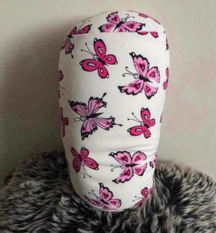 kussen / knie kussen / nek kussen vlinders 40 cm, Verzenden, Zo goed als nieuw