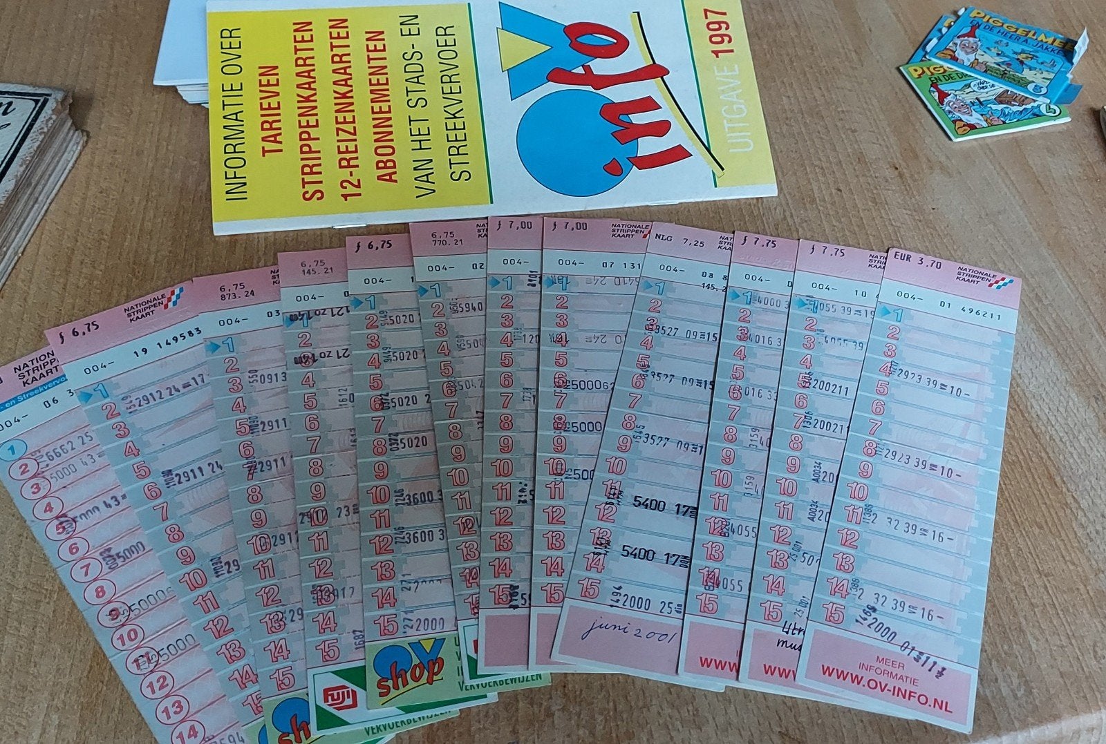 12 strippenkaarten en folder, Ophalen of Verzenden, Trein, Overige typen