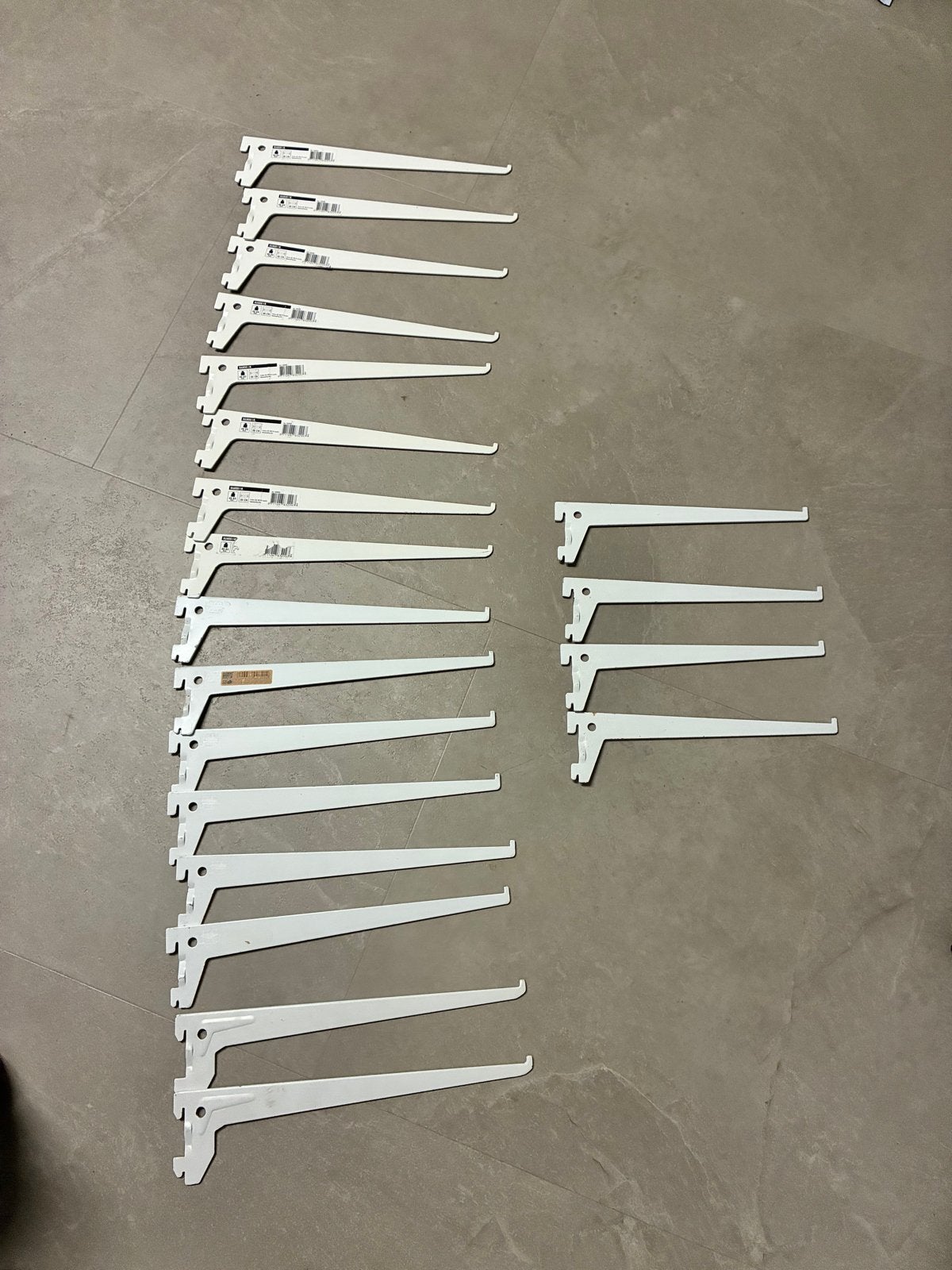 20x Witte Plankdragers (16 stuks 30 cm  4 stuks 25 cm), Ophalen, Zo goed als nieuw, 250 mm of meer, Overige typen