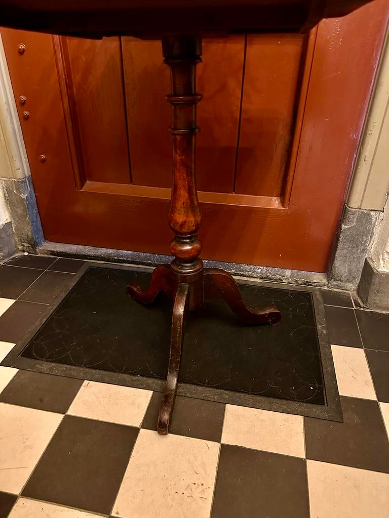 Engelse bijzettafel, Huis en Inrichting, Tafels | Bijzettafels, Ophalen, Minder dan 55 cm, Gebruikt, -