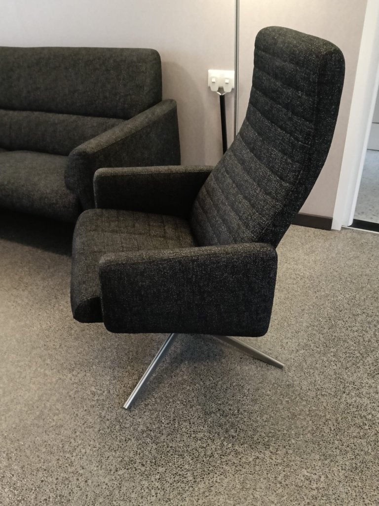 Twee draaifauteuils Montel model Diagonal, 75 tot 100 cm, Ophalen of Verzenden, Zo goed als nieuw, 50 tot 75 cm