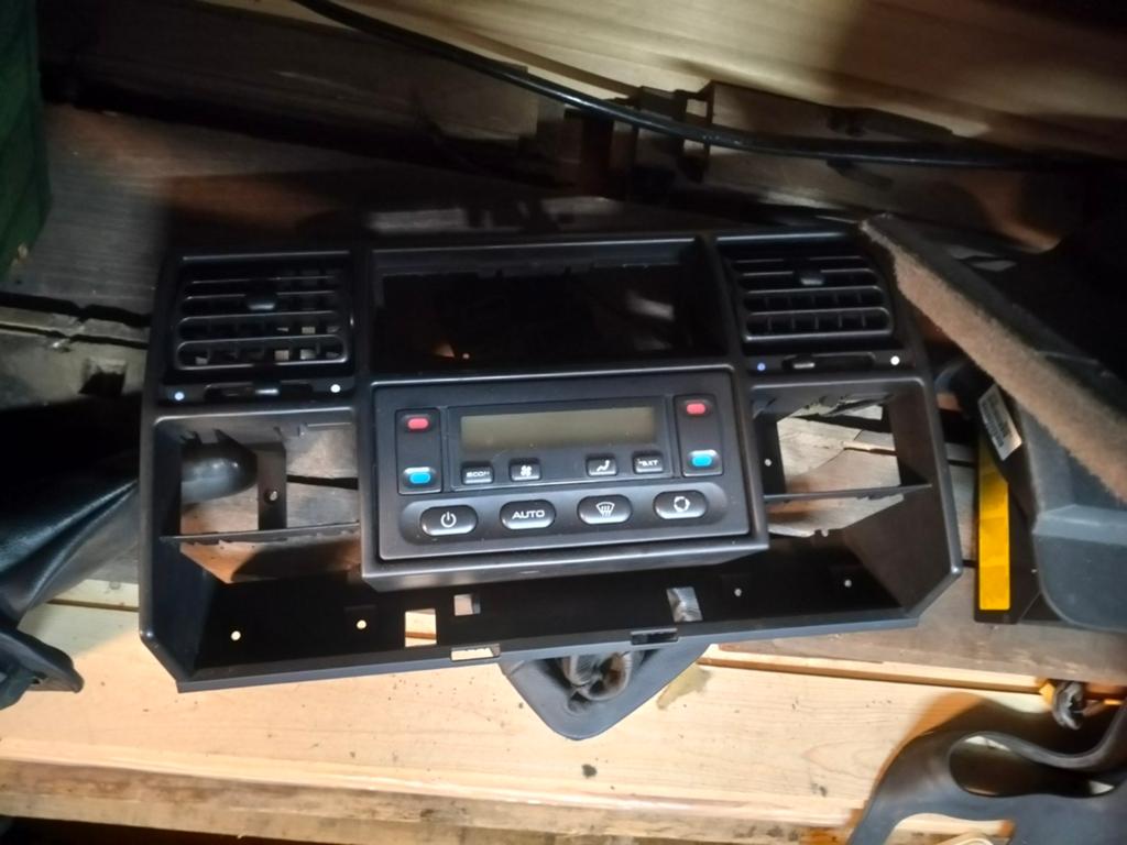 Land rover discovery 2 dashboard midden + airbag bijrijder, Ophalen of Verzenden, Land Rover
