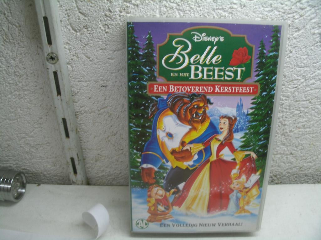VHS 178A BELLE EN HET BEEST EEN BETOVERENDE KERSTFEEST, Cd's en Dvd's, VHS | Kinderen en Jeugd, Alle leeftijden, Ophalen of Verzenden