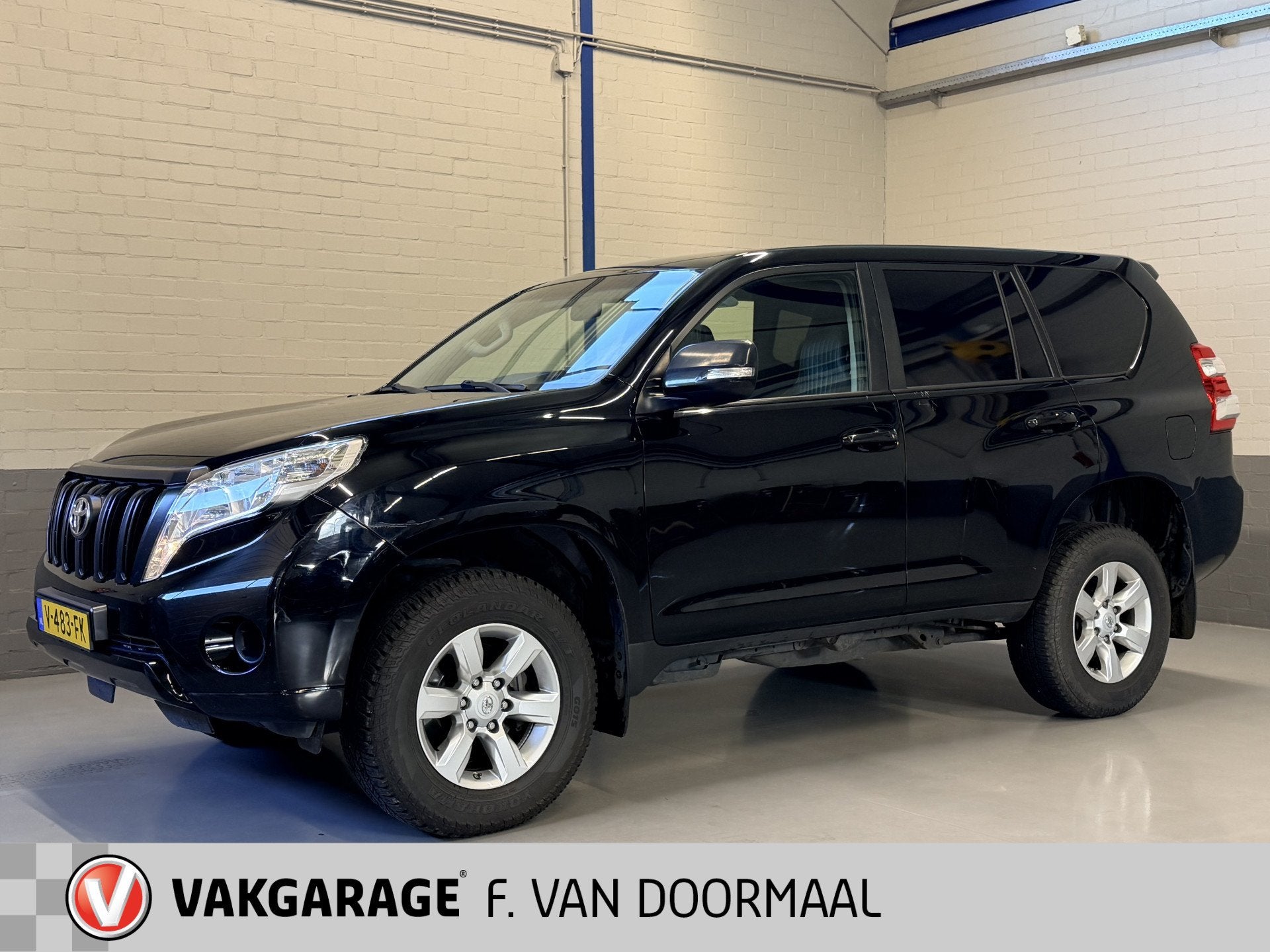 Toyota Land Cruiser 2.8 D-4D-F LX Blind Van Automaat, Auto's, Automaat, Bluetooth, Gebruikt, Euro 6