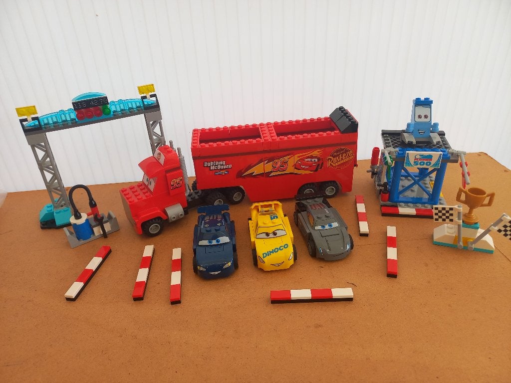80. Lego Cars 10730 EN 10745, Ophalen of Verzenden, Gebruikt, Complete set, Lego