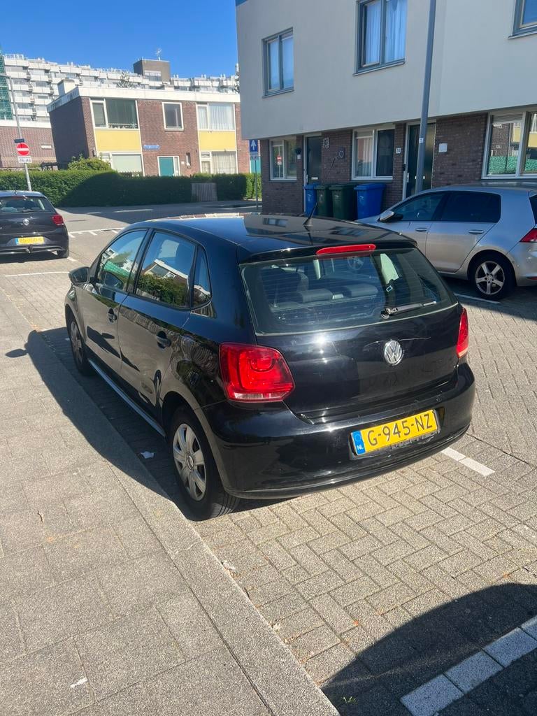 Volkswagen Polo 1.2 6V 44KW 5D My2009 2011 Zwart, Auto's, Voorwielaandrijving, 967 kg, 40 €/maand, 1198 cc