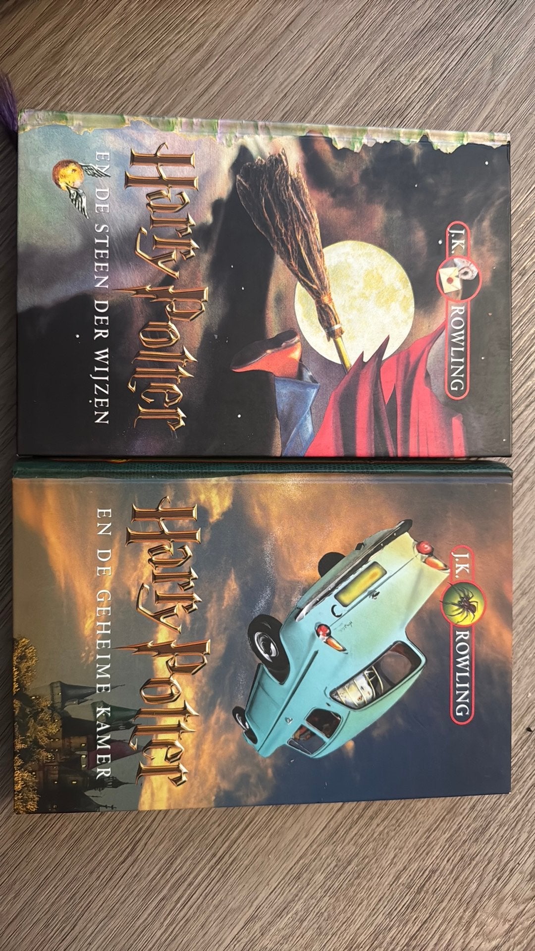 Harry potter hardcover 2 delen oa de steen der wijzen, Boeken, Ophalen of Verzenden, Zo goed als nieuw