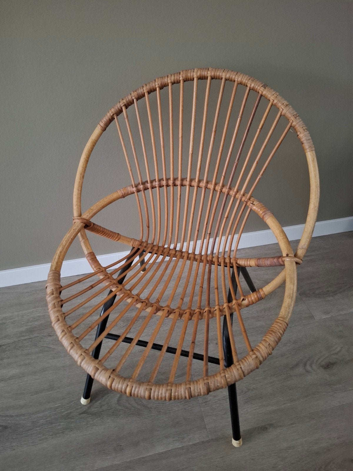 Vintage rotan kuipstoeltje, Rohe Noordwolde, Ophalen