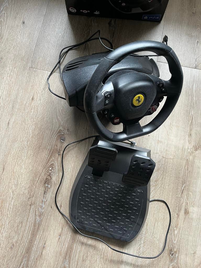 Thrustmaster T80 Ferrari 488 GTB Edition racestuur, Ophalen of Verzenden, Gebruikt, Stuur of Pedalen, PlayStation 4