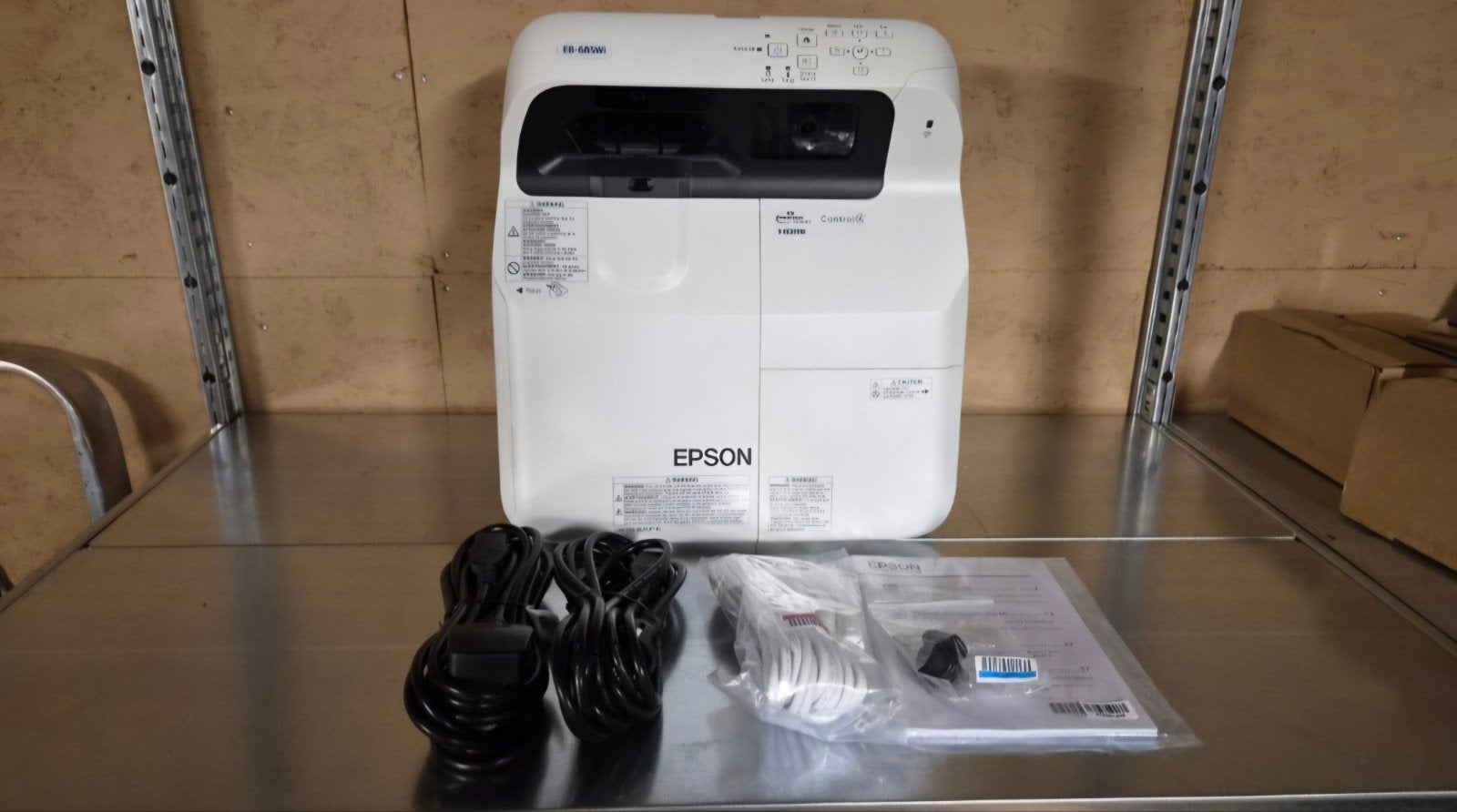 Epson EB-685Wi Interactieve Ultra-Short Throw Beamer