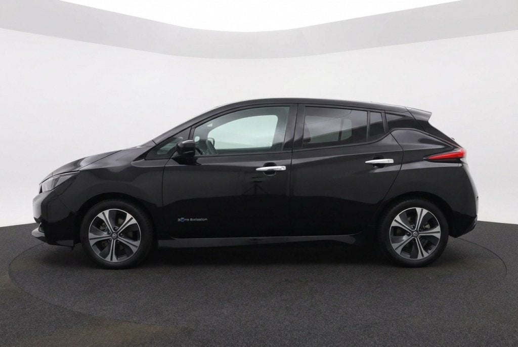 Foto 2 van Nissan Leaf Tekna 2.ZERO EDITION 40kWh 88% SOH | Leder | Car