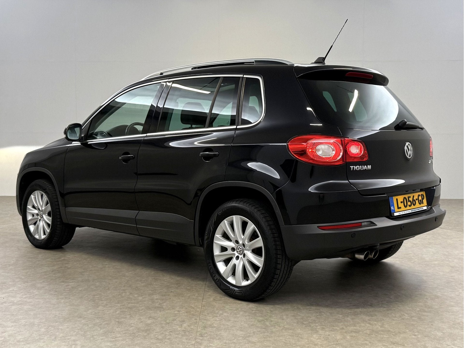 Volkswagen Tiguan 2.0 TSI 4Motion 200PK | Pano | Cruise | Cl, Auto's, Volkswagen, Automaat, Gebruikt, 4 cilinders, 1984 cc