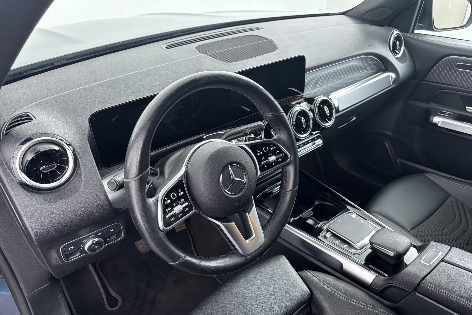 Mercedes-Benz GLB 200 Luxury Line Ruime familie-SUV met trek, Auto's, Euro 6, 4 cilinders, Blauw, Leder en Stof