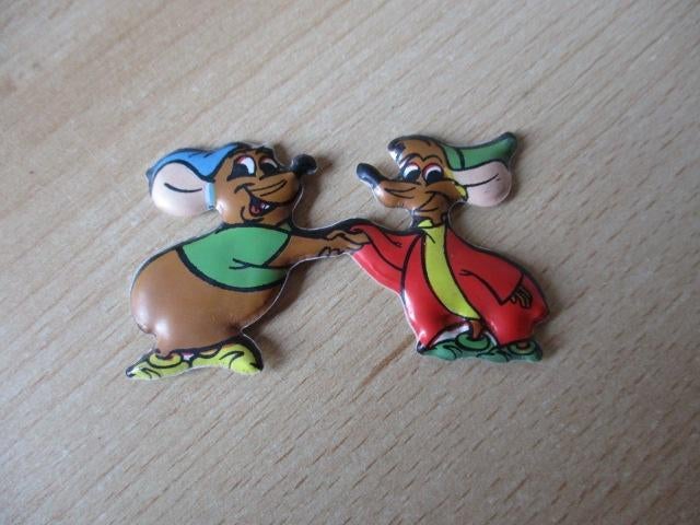 Disney Assepoester foam plaatje  nr.5  Tom en Pieter  Mio, Verzamelen, Ophalen of Verzenden, Overige figuren, Gebruikt, Beeldje of Figuurtje