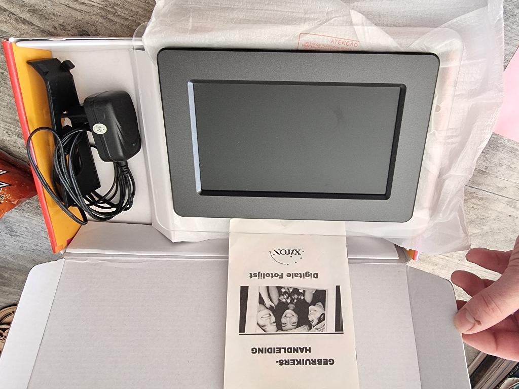 Digitale fotolijst 7inch, Ophalen of Verzenden, Zo goed als nieuw, Kleiner dan 8 inch