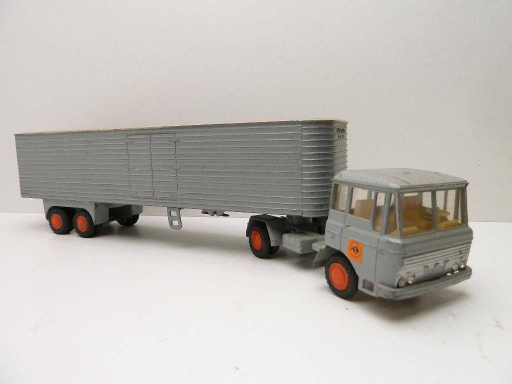 DAF 2600  '' Van Gend en Loos ''  Lion Car, Ophalen of Verzenden, Gebruikt, Bus of Vrachtwagen, Lion Toys