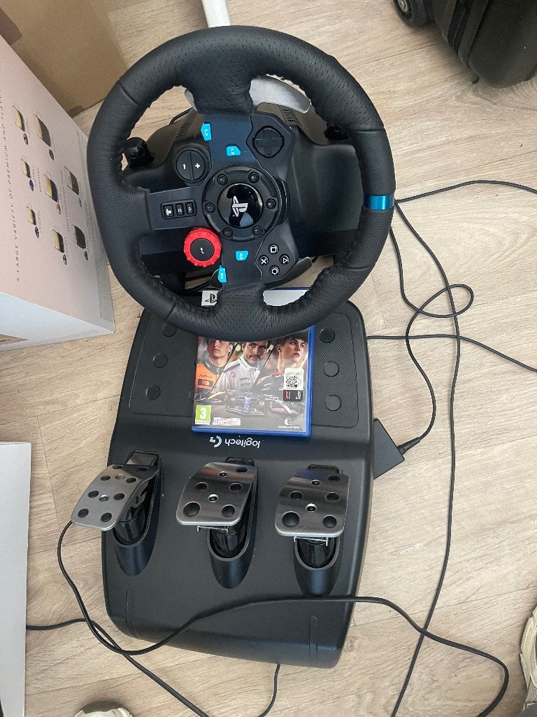 Logitech G29 - PS4, PS5 & PC/f12026
