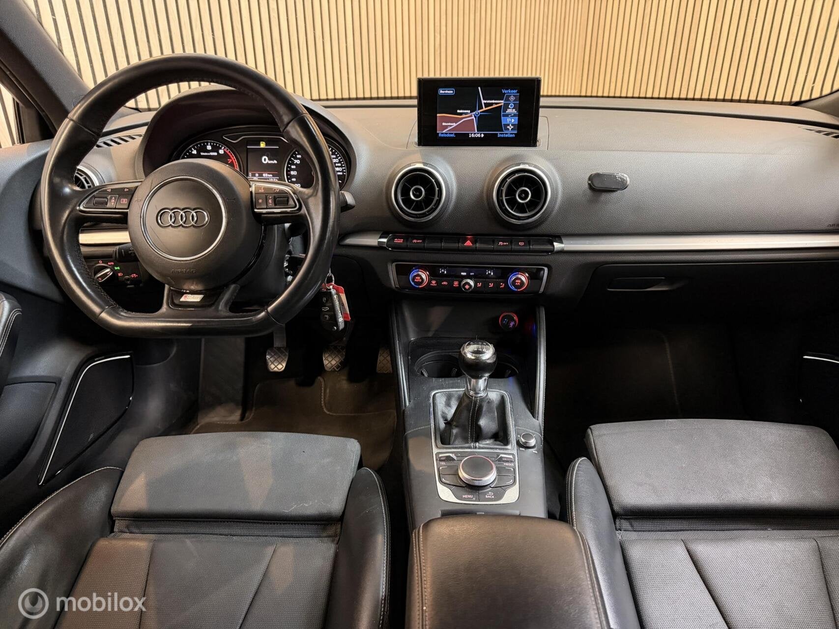 Audi A3 Sportback 1.4 TFSI CoD S-Line APK-5/2027 B&O NAV PDC, Auto's, Audi, Gebruikt, Leder en Stof, Origineel Nederlands, 1500 kg