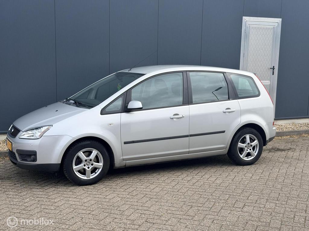 Ford Focus C-Max 1.6-16V Futura TREKHAAK/PDC/AIRCO, Voorwielaandrijving, 1596 cc, 15 km/l, Gebruikt