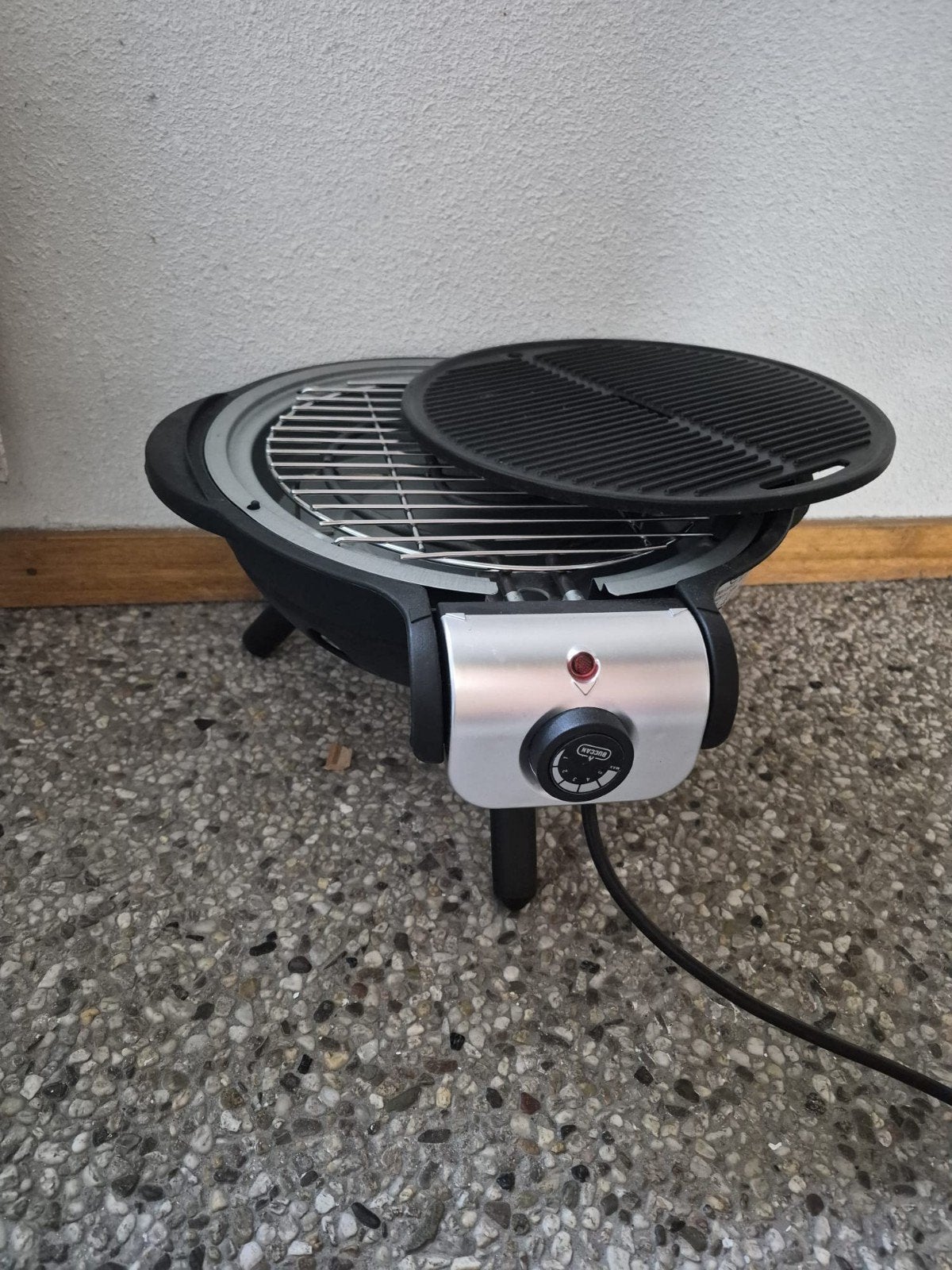 Elektrische (tafel) barbecue met deksel, Ophalen of Verzenden, Gebruikt