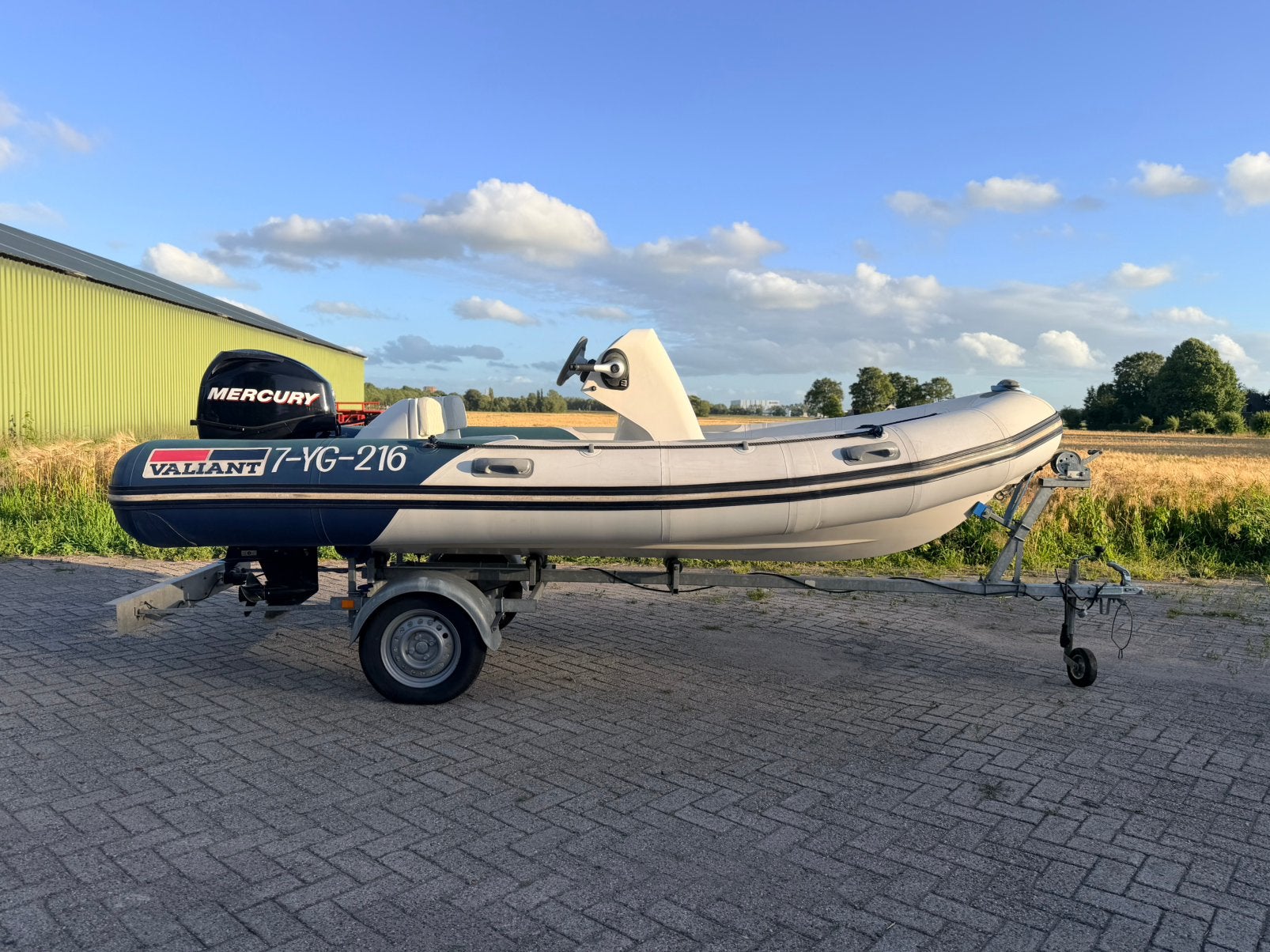 Valiant 450 Rib - 40PK Mercury EFI - Hypalon Incl. trailer!, Watersport en Boten, Rubberboten, Zo goed als nieuw, 40 pk, Mercury