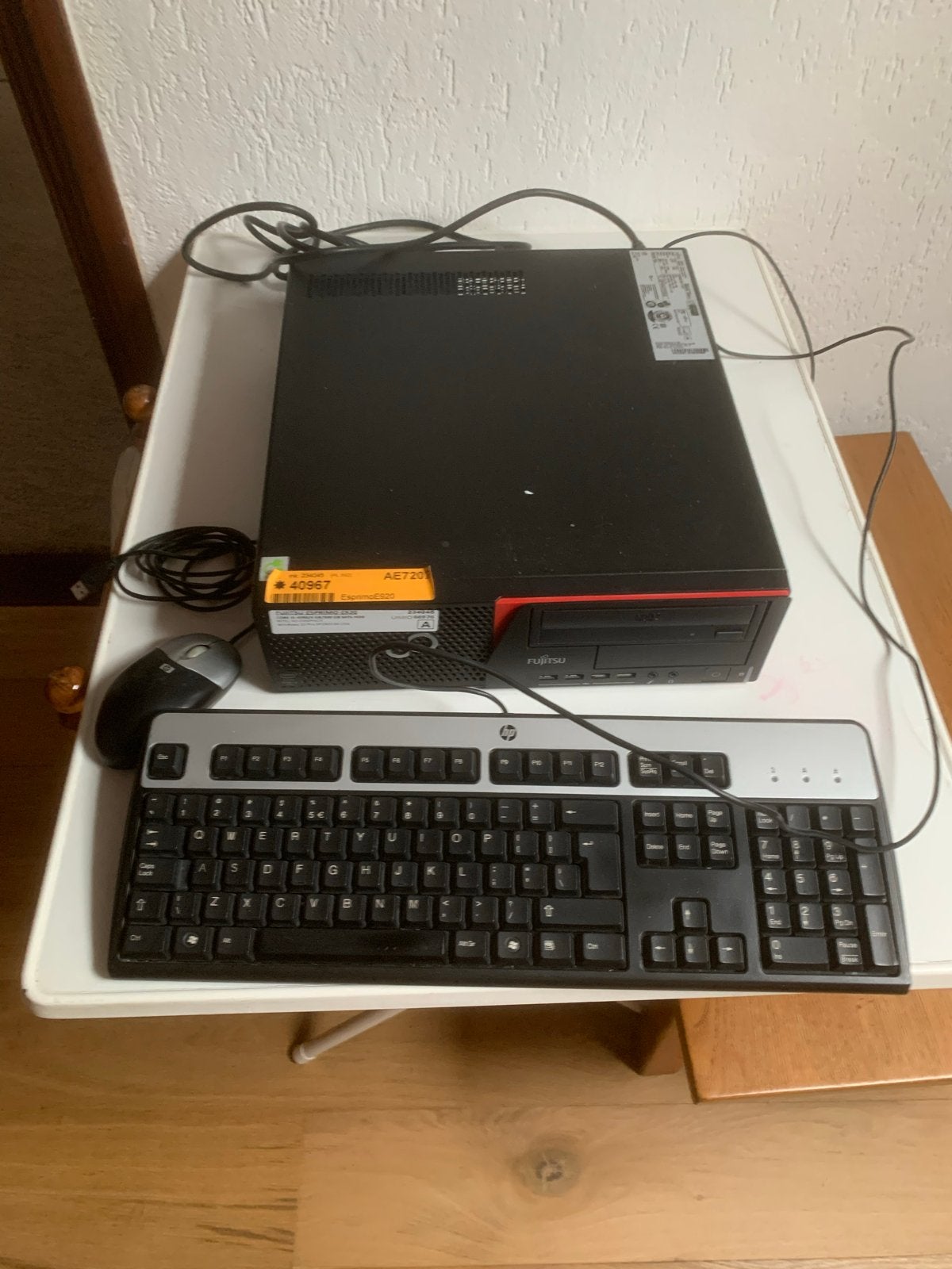 Fujitsu Desktop i5-4590 4GB RAM 500GB Win10 met toebehoren, Gebruikt, HDD, Ophalen of Verzenden, 3 tot 4 Ghz