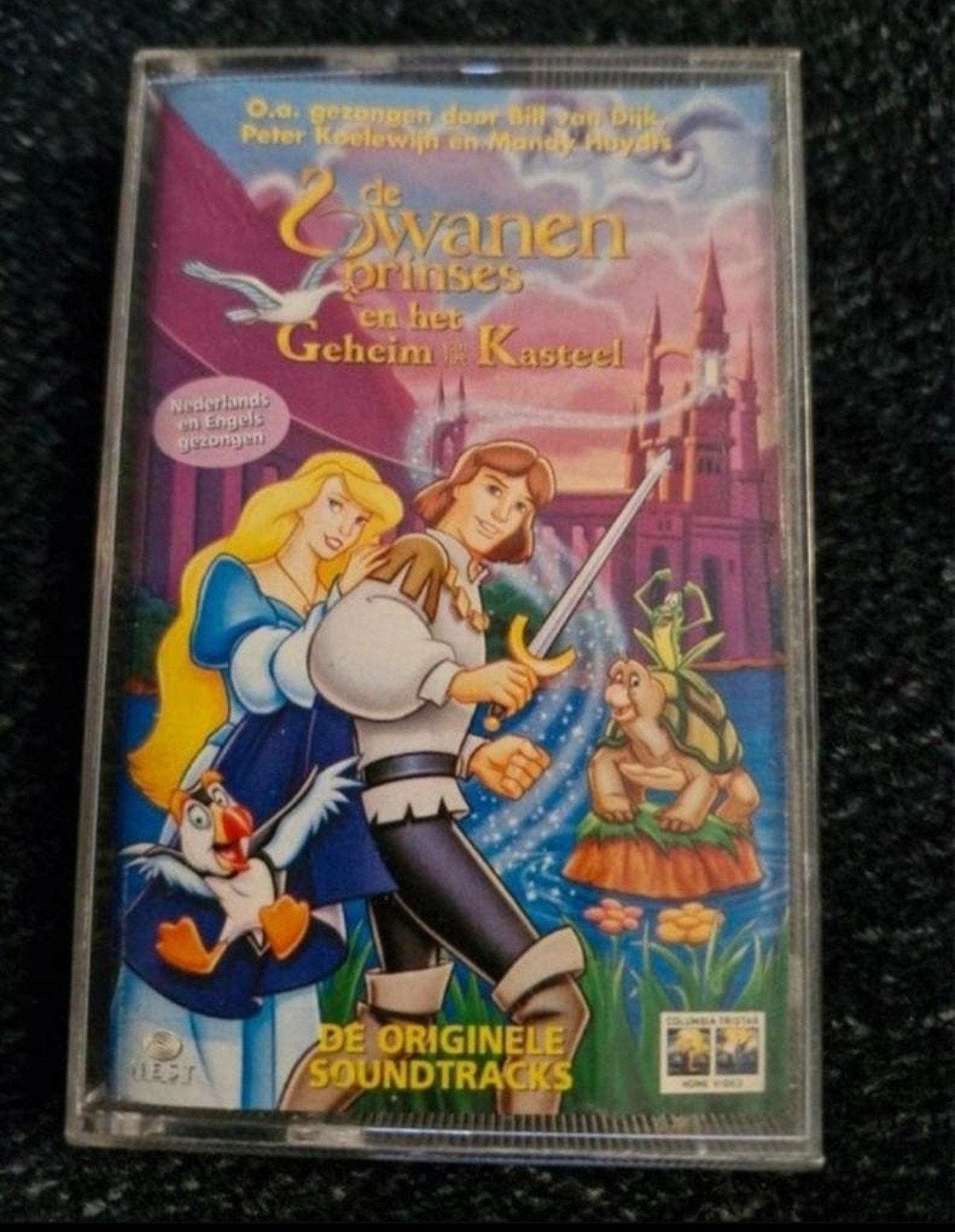 De Zwanenprinses en het Geheim van het Kasteel cassette, Gebruikt, Filmmuziek en Soundtracks, 1 bandje, Ophalen of Verzenden