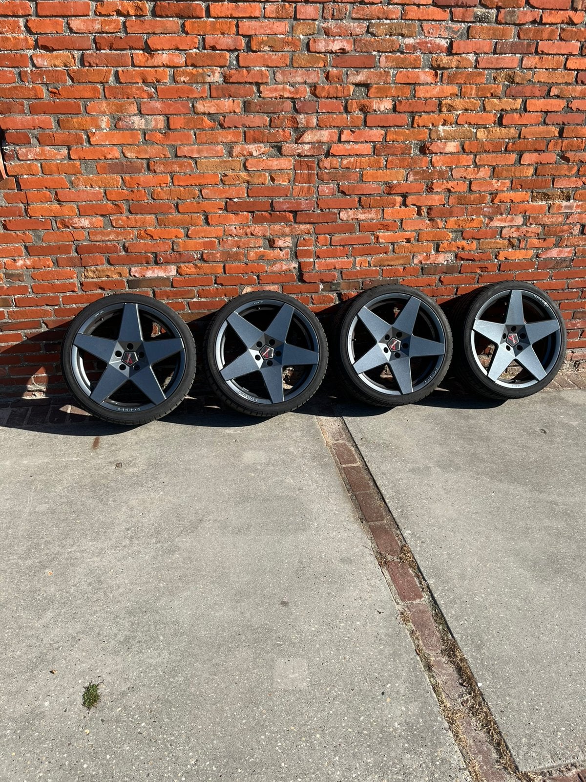 Borbet velgen 19 inch 5x112, Velg(en), 235 mm, Zomerbanden, Ophalen