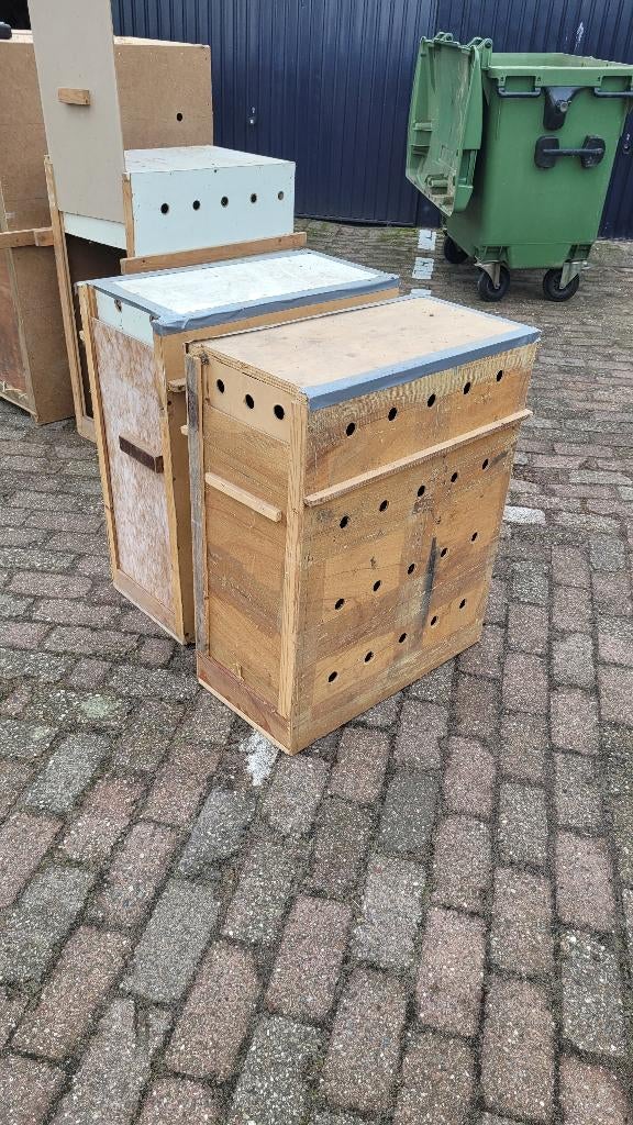Te koop: Vervoerskisten, Dieren en Toebehoren, Vogels | Hokken en Kooien, Ophalen, Gebruikt, Hout, Vogelkooi