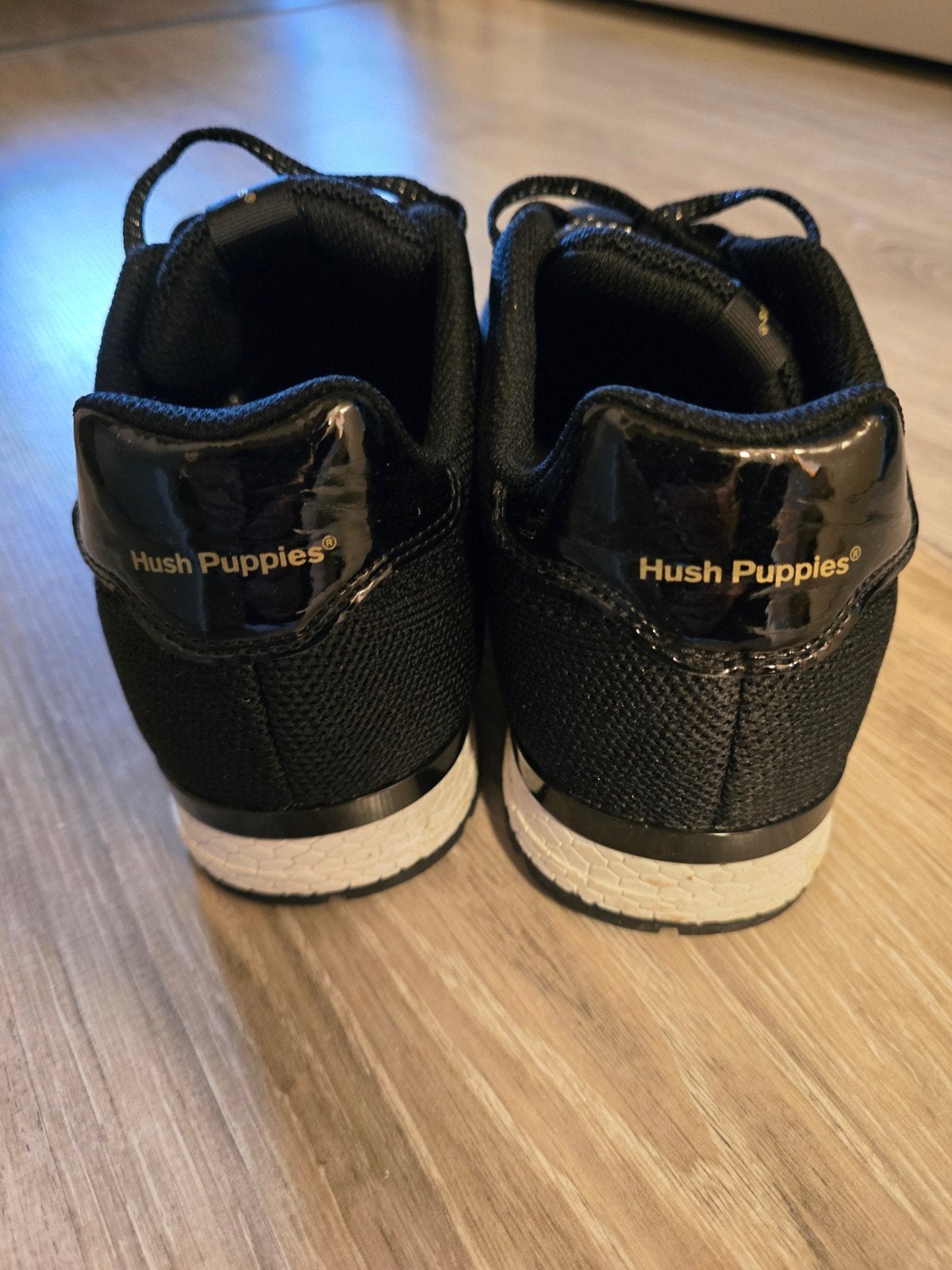 Nieuwe Hush Puppies sneakers maat 40, Ophalen, Zwart, Nieuw, Sneakers of Gympen