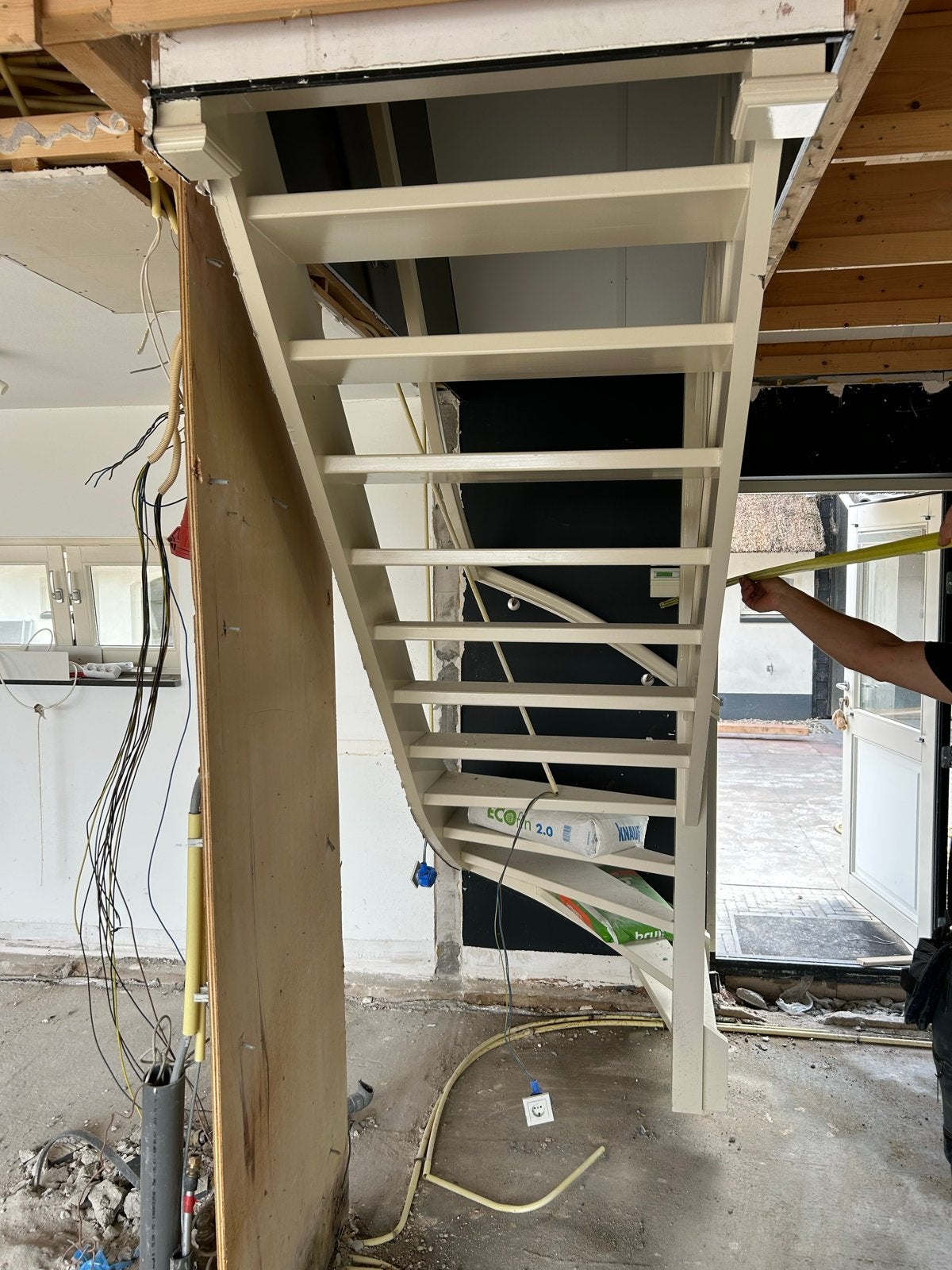 Nieuwe houten trap - Perfect voor renovatieprojecten, Ophalen, Nieuw, Trap, 2 tot 4 meter