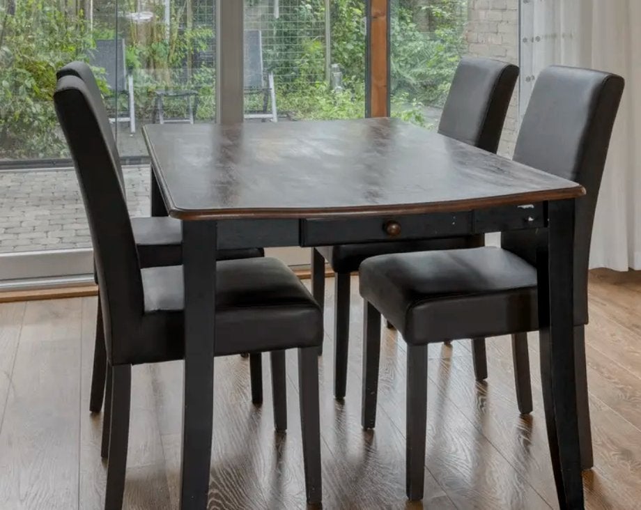 Dining Table, Huis en Inrichting, Ophalen, Gebruikt, 100 tot 150 cm, 50 tot 100 cm