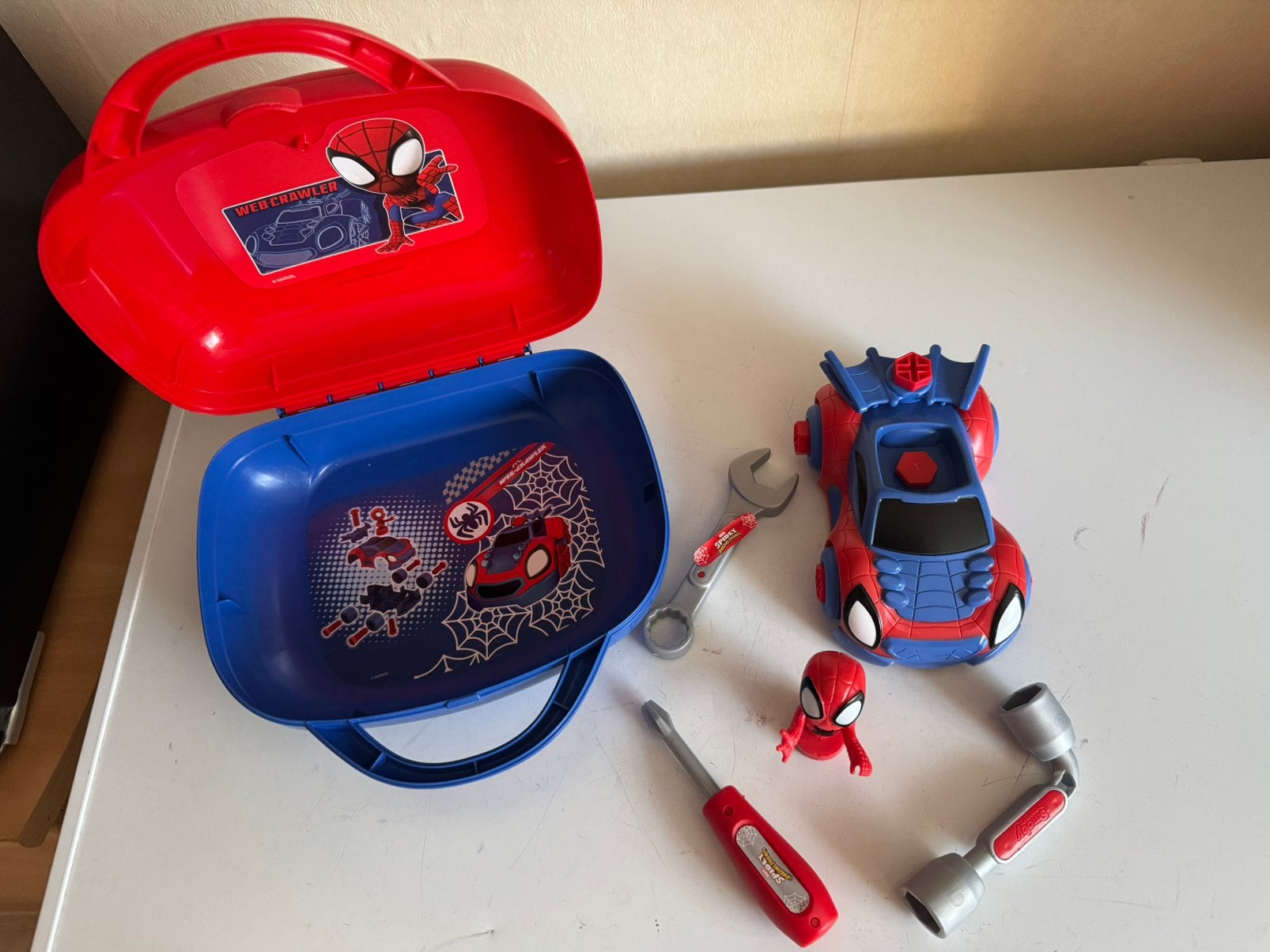 Spiderman auto, Ophalen, Zo goed als nieuw