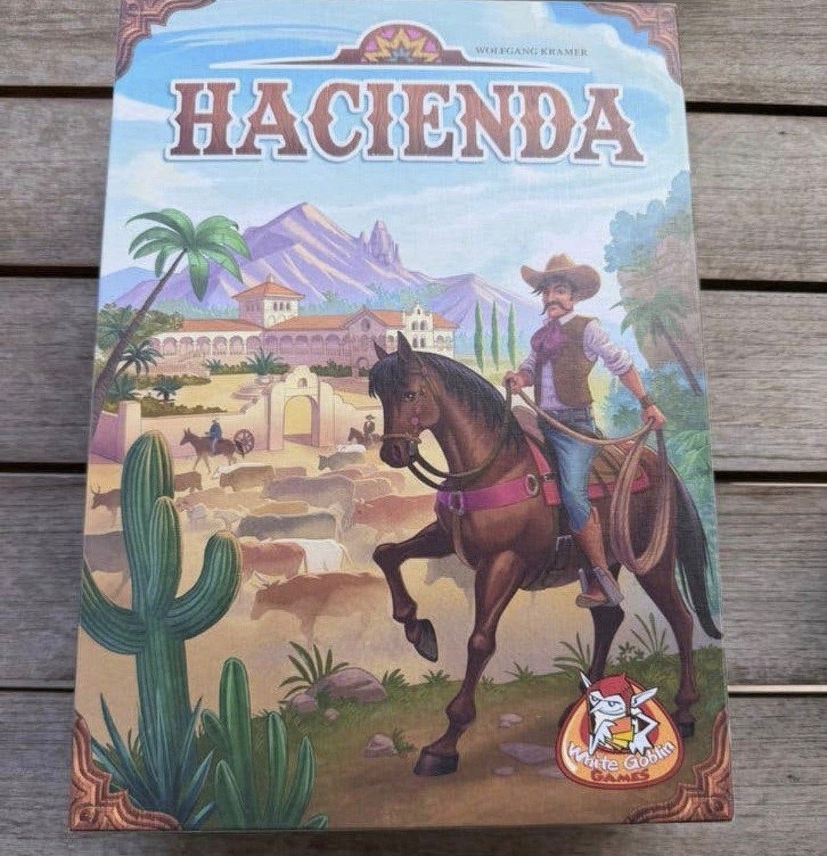 Hacienda, Ophalen of Verzenden, Zo goed als nieuw