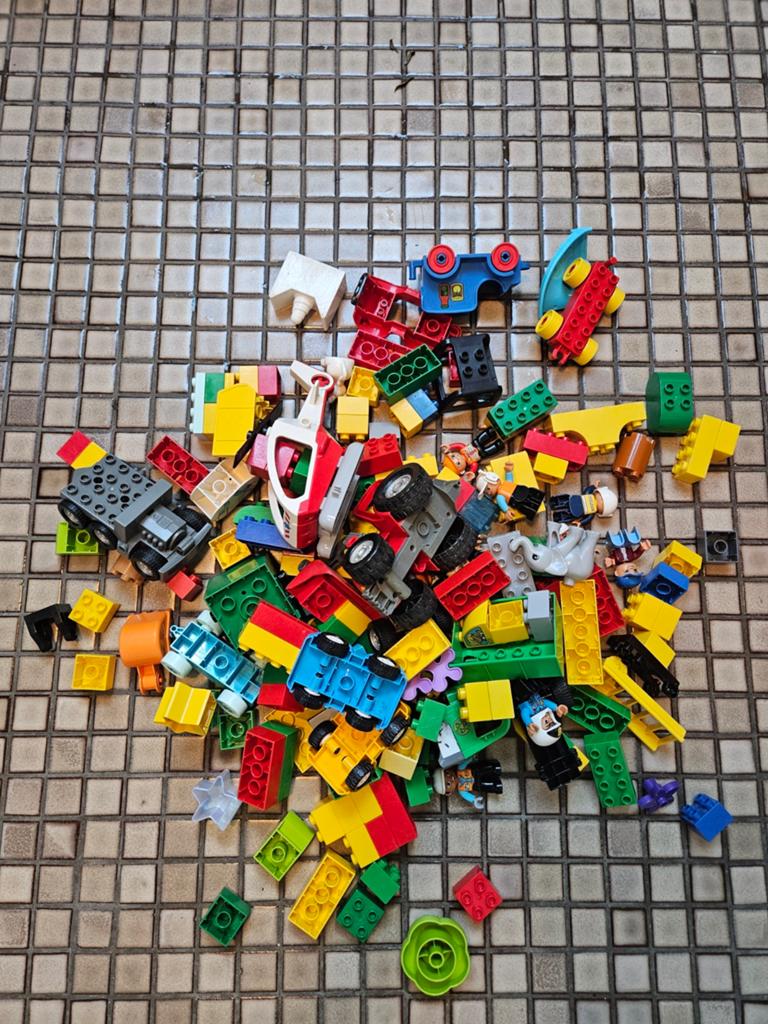 4,8 kg Duplo: Retro en Modern Speelplezier!, Gebruikt, Ophalen of Verzenden, Duplo, Losse stenen
