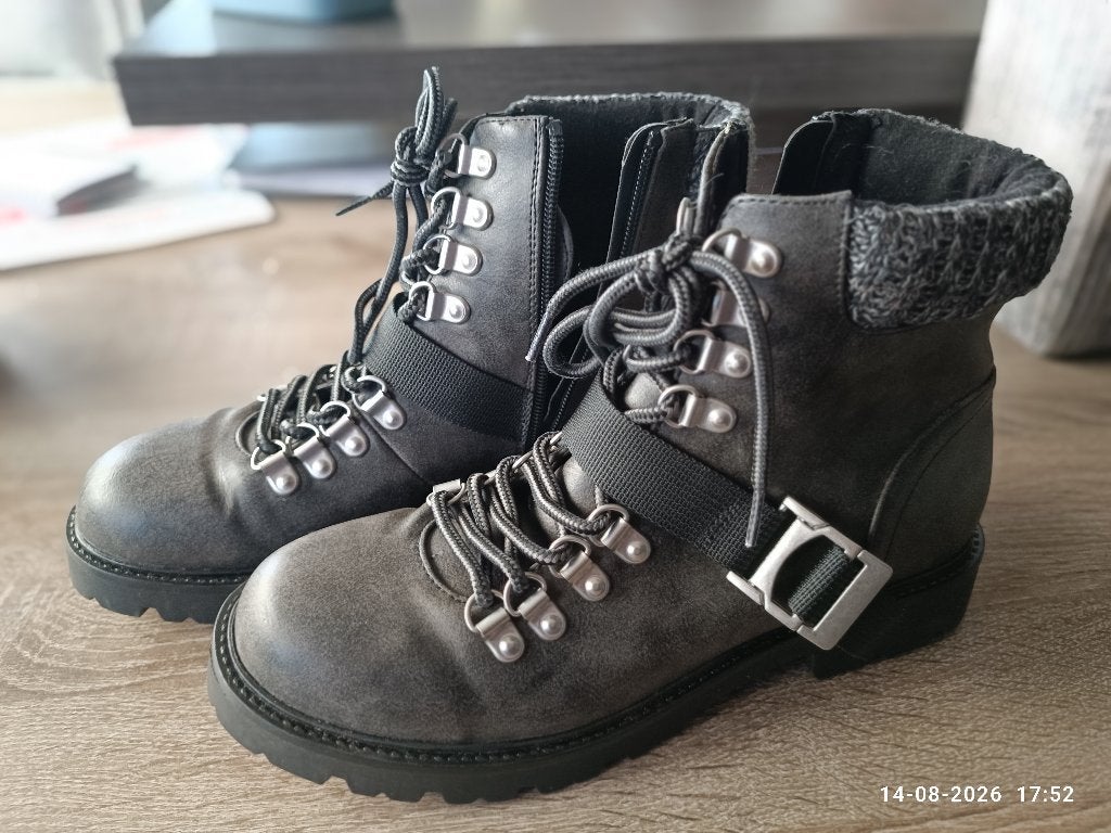 Landrover: Dames veterboot, nieuw, M 38, leer. Damesschoen, Zwart, Lage of Enkellaarzen, Nieuw, Ophalen of Verzenden